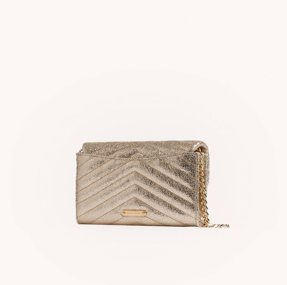 Rebbeca Minkoff Edie Wallet on Chain
